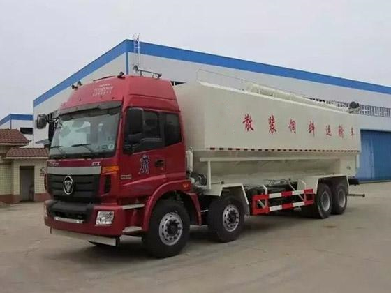 福田歐曼前四后八40方（20噸）電動(dòng)飼料車